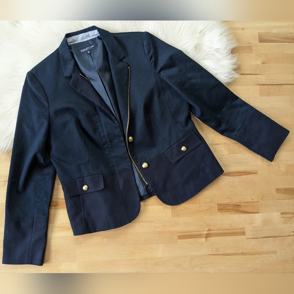 {Jones New York} Two Tone Women's Navy Blazer with Gold Accents
